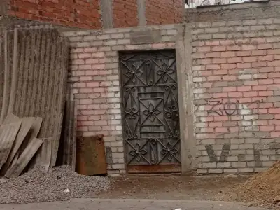 SE VENDE TERRENO SAN GABRIEL ALTO Jirón Ladislao Espinar Nº 223 Mz Q 18 (50 m²)