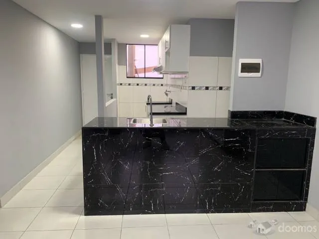 ALQUILER DE LINDO DEPARTAMENTO DE ESTRENO — foto 2
