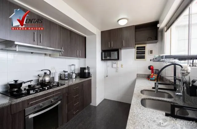 VENTA BELLO DEPARTAMENTO DUPLEX EN SURCO, CERCA A LA AV. BENAVIDES CON HIGUERETA — foto 4