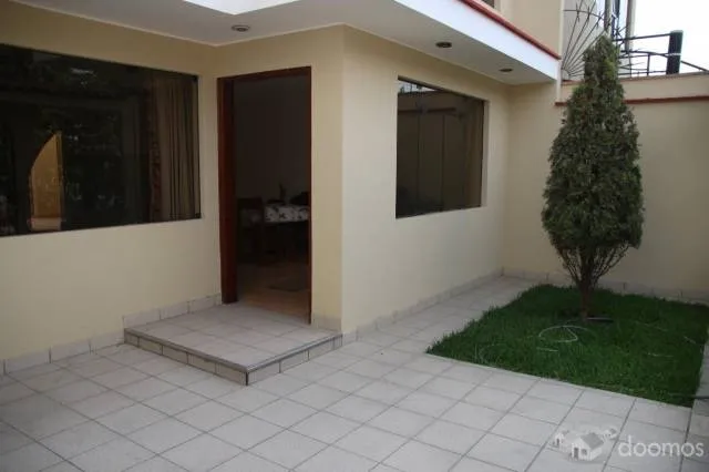 ????????? HERMOSA CASA DE TRES PISOS EN SANTA CLARA - CONDOMINIO EL REMANSO????????? — foto 2