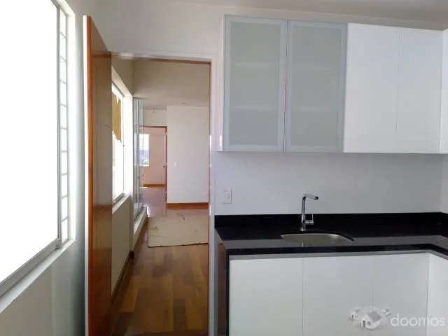 SAN BORJA SE VENDEN 2  HERMOSOS DEPARTAMENTOS 4to. PISO TIPO DUPLEX CODIGO KDV-755 — foto 2