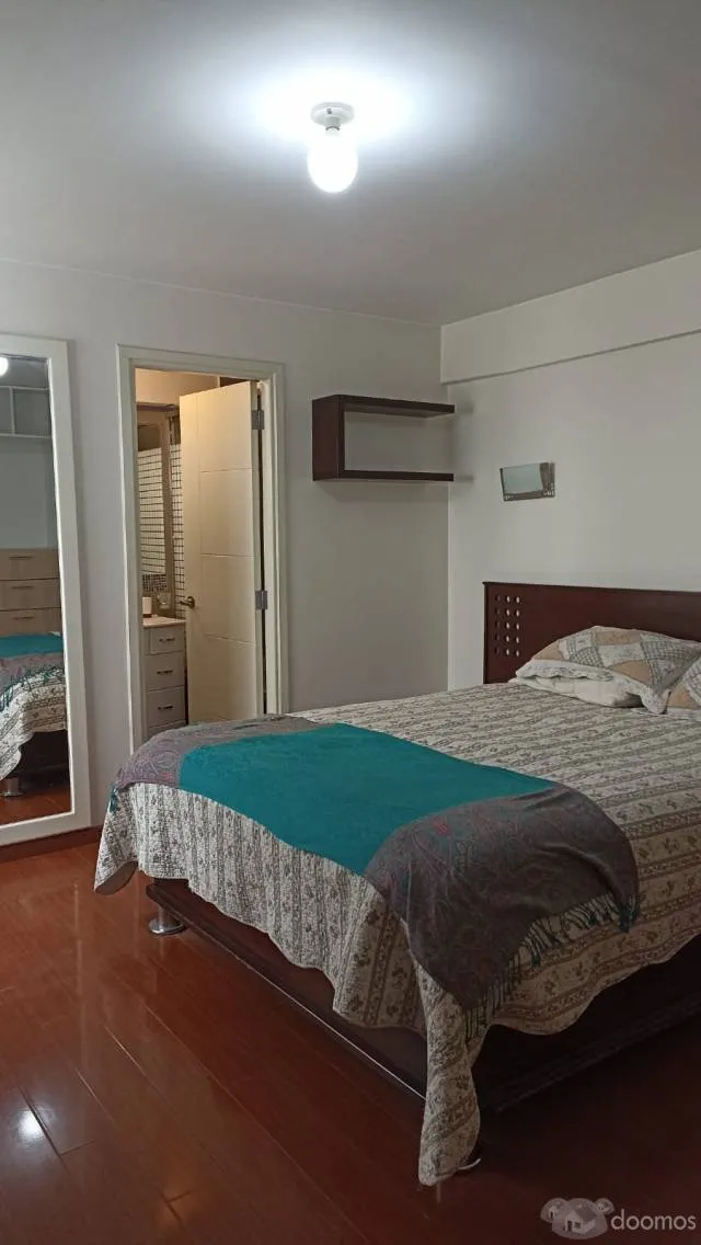 POR OCASIÓN VENDO DEPARTAMENTO CON COCHERA Y DEPOSITO — foto 2