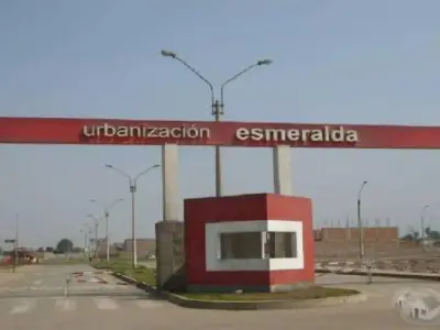 Terreno Frente A Parque 142,50m2 - Calle Loma Linda Mz-b5, L-23 - Esmeralda 1 - Carabayllo