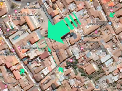 Se vende casa como terreno