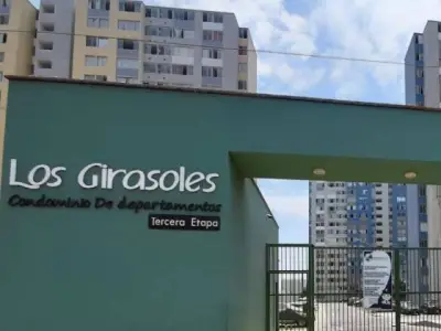 Alquiler departamento de 3 dormitorios en condominio comas (Tercer Piso)