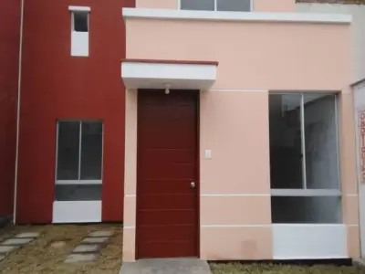 CASA DE ESTRENO - VILLA CLUB