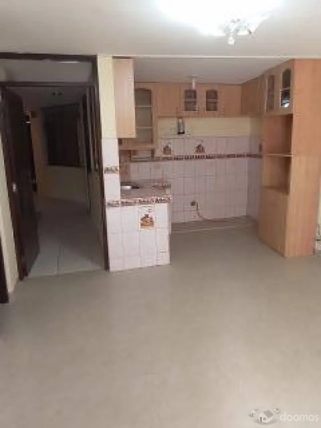 VENDO DEPARTAMENTO EN PRIMER PISO - 2