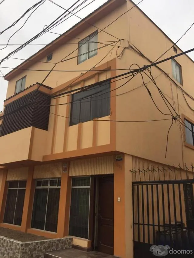 VENTA DE CASA - LA PERLA - 2