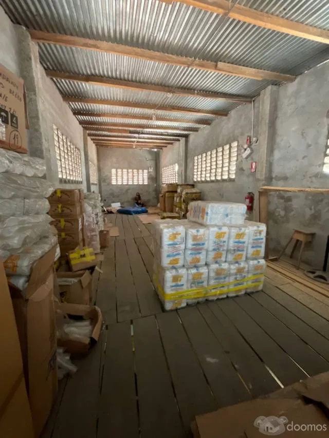 local comercial de 3 pisos en venta/ en belèn/16 de julio/ zona comercial/ $200 mil - 11
