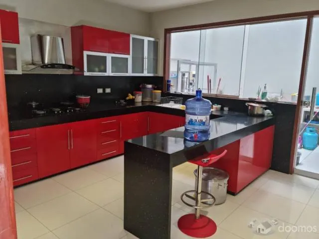 Hermosa Casa en Urb. Los Docentes - 6
