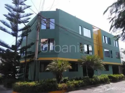 Se alquila 170 MT2 5 amplios ambientes de más de 30 MT2