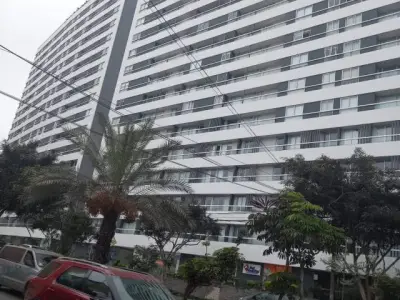 SE VENDE MODERNA OFICINA EN MIRAFLORES