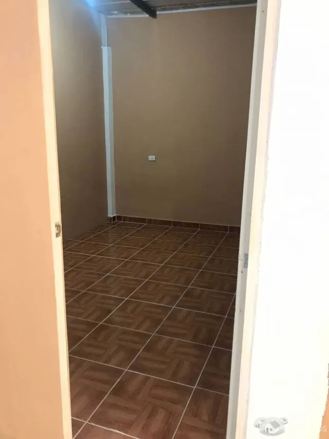 ALQUILER DE DEPARTAMENTO/SEGUNDO PISO - 7