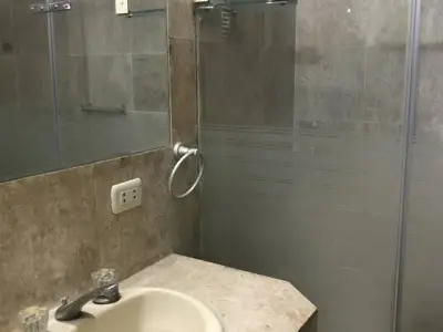 Alquiler departamento Molina Vieja (Cdra 4 Av. El Corregidor)