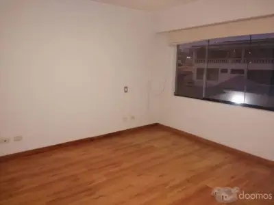 VENDO DEPARTAMENTO EN SEGUNDO PISO SAN ISIDRO