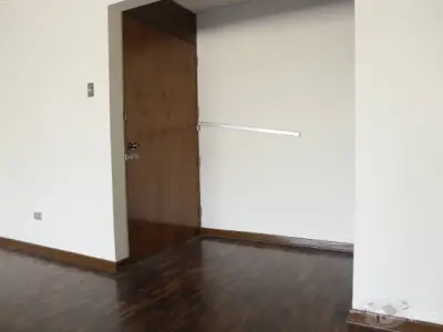 SE VENDE AMPLIO DEPARTAMENTO CERCA AL OLVIAR