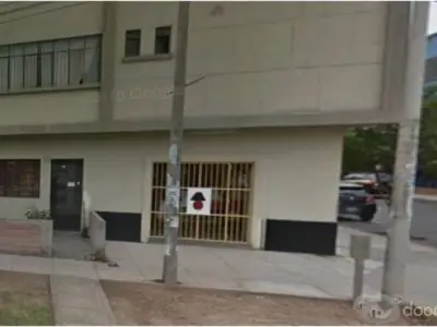 LOCAL COMERCIAL ESQUINA