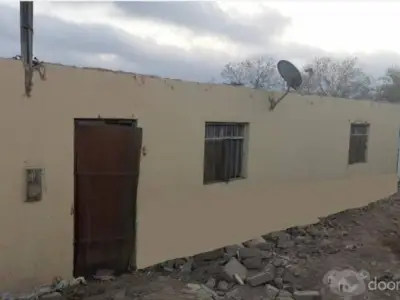 VENDO CASA (COMO TERRENO) - OCASION HUACHO