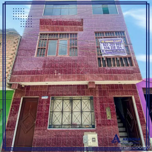 ID 0042 - CASA EN VENTA DE 4 PISOS - CALLAO — foto 2