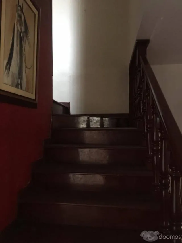 ALQUILER DE CASA DE 2 PISOS - COMAS - 5