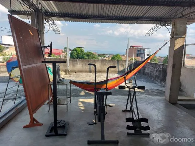 Casa en venta de 3 pisos en Tarapoto – San Martín  / Socorro Saldaña 9.4.2..0.3.3..4.8.2 — foto 2