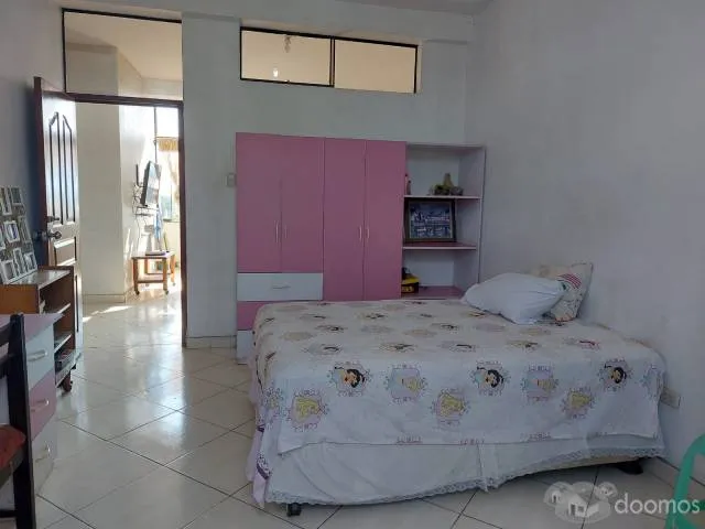 Casa en venta de 3 pisos en Tarapoto – San Martín  / Socorro Saldaña 9.4.2..0.3.3..4.8.2 — foto 4