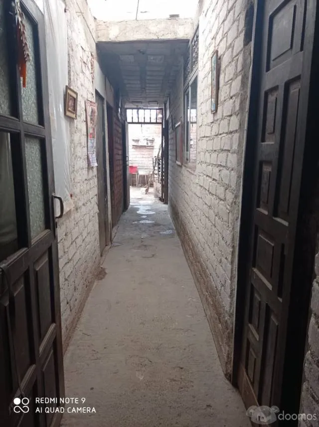 VENTA DE CASA CON POTENCIAL A ESPALDAS DE NATASHA ALTA - TRUJILLO — foto 2