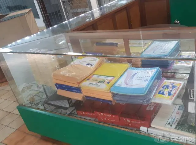 VENTA DE STAND - SAN ISIDRO - 3