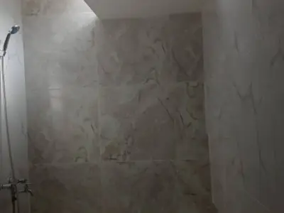 ALQUILO CASA EN COMAS - BELAUNDE