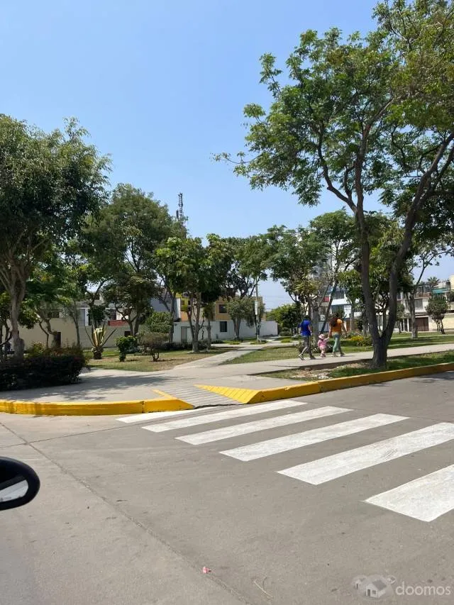 Terreno en Santa Catalina - La Victoria - 4