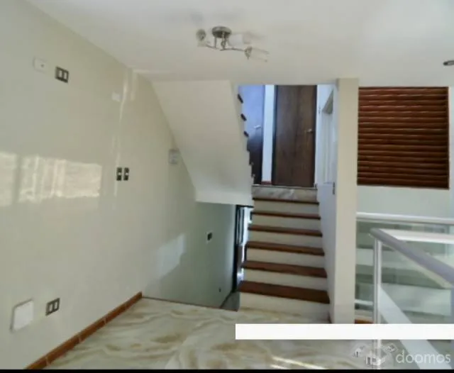 Casa en Venta Urb. El Gallito - 4
