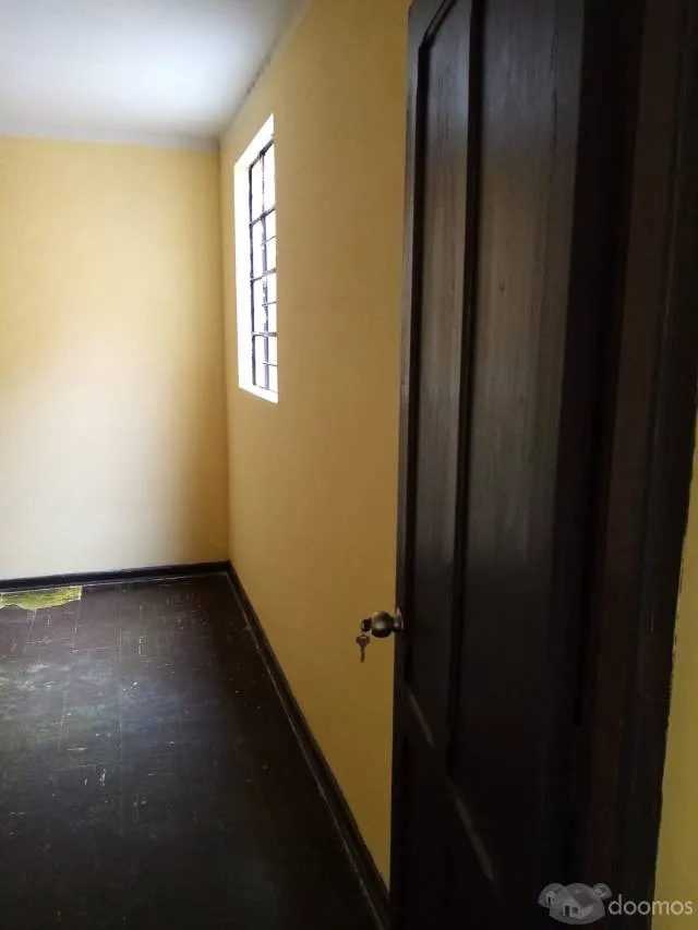 DEPARTAMENTO EN BELLAVISTA A DOS CUADRAS DEL OVALO DE LA PERLA — foto 8