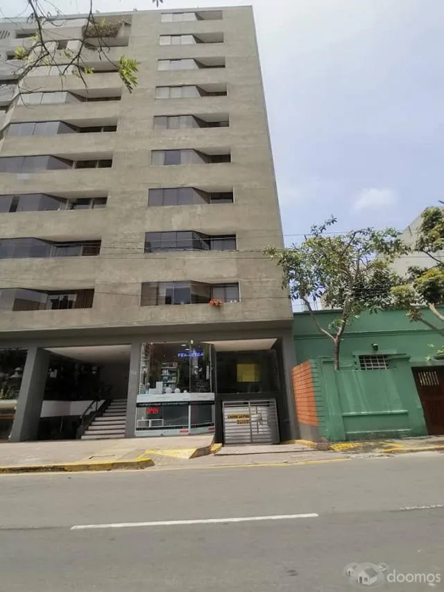 Venta de estacionamiento a 2 cuadras del parque kennedy — foto 6