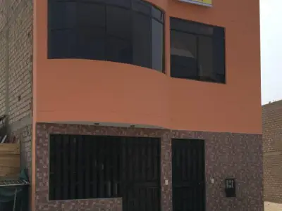 TERRENO + CASA 2 PISOS + AIRES = $ 79,950