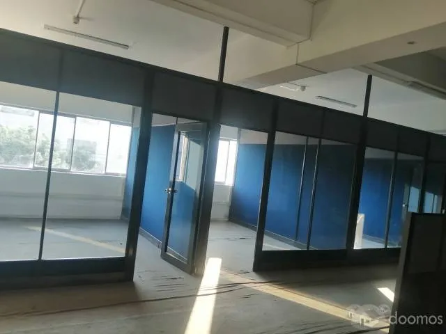 San Luis – Alquilo local con renta Zonificación INDUSTRIAL COMERCIAL Área 2, 450 m2 plantas y aires libres - 10