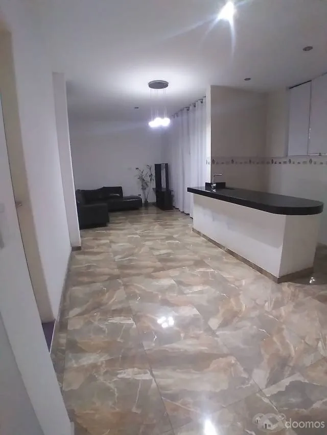 SE ALQUILA MINI DEPARTAMENTO 1 HABITACION PERSONA SOLA O PAREJA JACUZZI ACEPTAMOS MASCOTA — foto 4