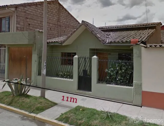 Casa - Como terreno - En Venta — foto 4