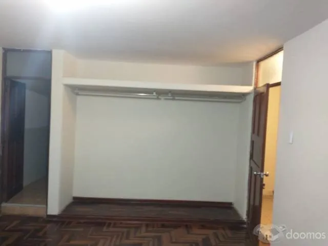 Alquilo Casa Para Empresas O Instituciones - 7