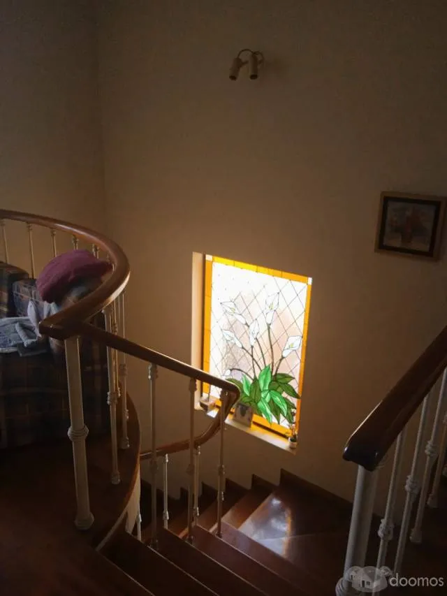 VENDO HERMOSA CASA CON PISCINA EN SAN ISIDRO — foto 3