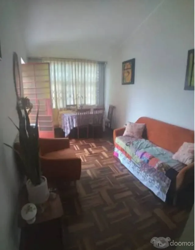Casa En Venta (calle Mantaro A Espaldas De Av. La Marina, A 2 Cuadras De Haya De La Torre). 3 Pis (cada Uno Con Accesos Independientes) - 4