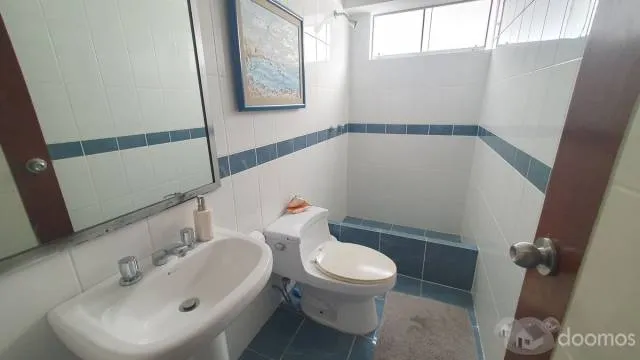 Vendo Acogedor Departamento en Zona Residencial de Miraflores, Cerca al Malecón. — foto 3