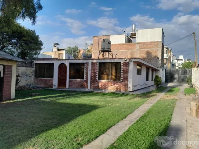 Bella Propiedad Con Un Hermoso Jardin - 5