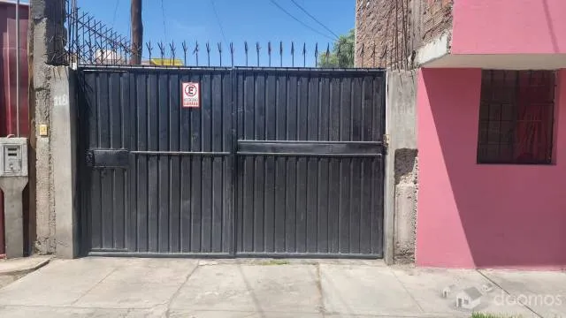 Bella Propiedad Con Un Hermoso Jardin - 8