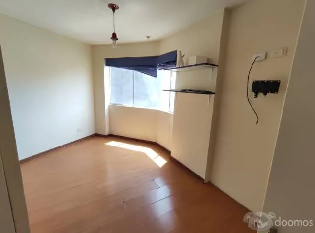 Se vende Dúplex en Calle Samuel Márquez en Miraflores - 4