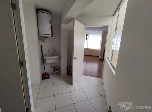 Se vende Dúplex en Calle Samuel Márquez en Miraflores - 5