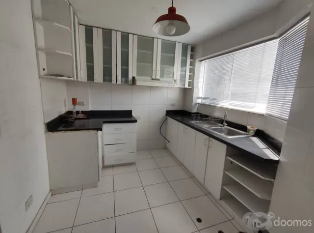 Se vende Dúplex en Calle Samuel Márquez en Miraflores - 7