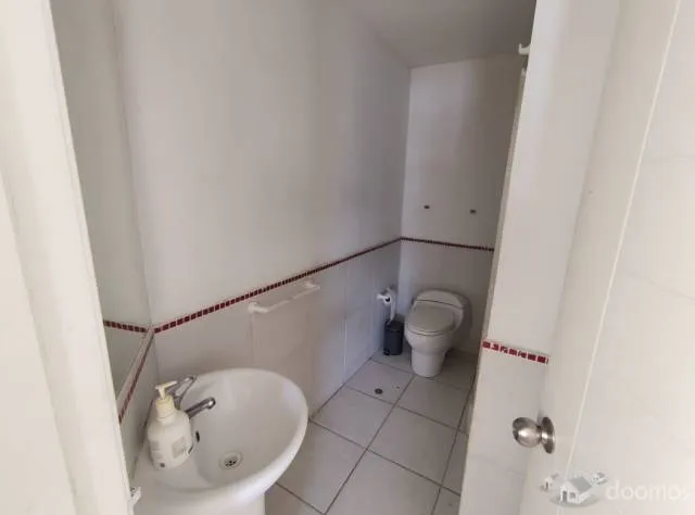 Se vende Dúplex en Calle Samuel Márquez en Miraflores - 13