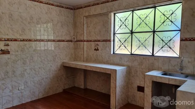 ALQUILER DE DEPARTAMENTO EN SAN MARTIN DE PORRES — foto 4