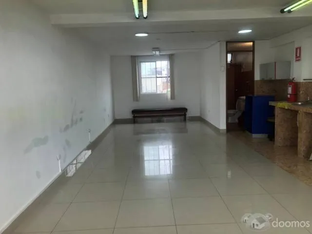 Alquilo, Local Comercial en Av. Angamos, frente al real plaza. — foto 6