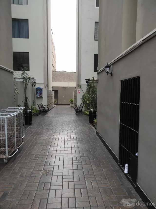 Departamento y cochera — foto 2